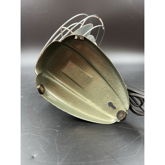 Vintage McGraw Electric Co Zero M/N 1250R 9” Desk Fan - Picture 8 of 8